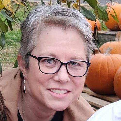 Lisa Hahn